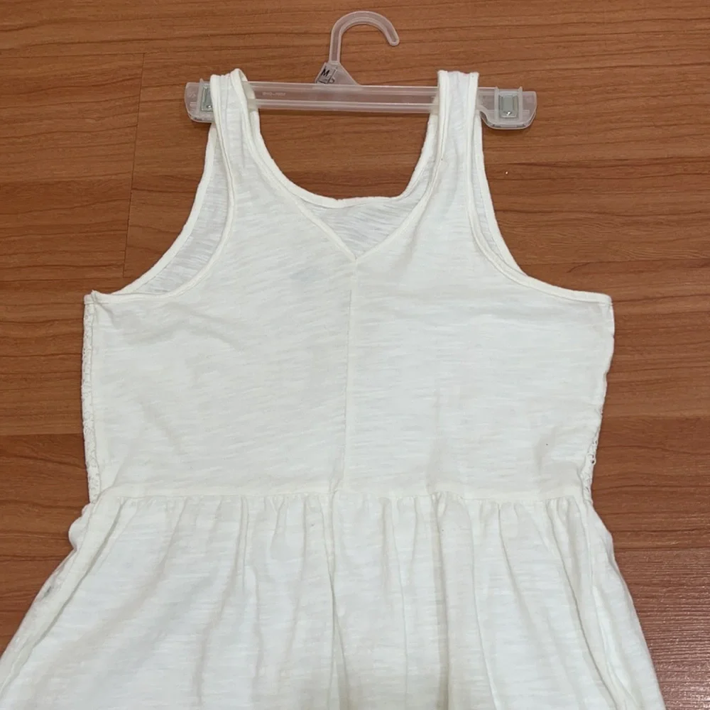 Girl’s Off-white cotton dress - Picture 3 of 4